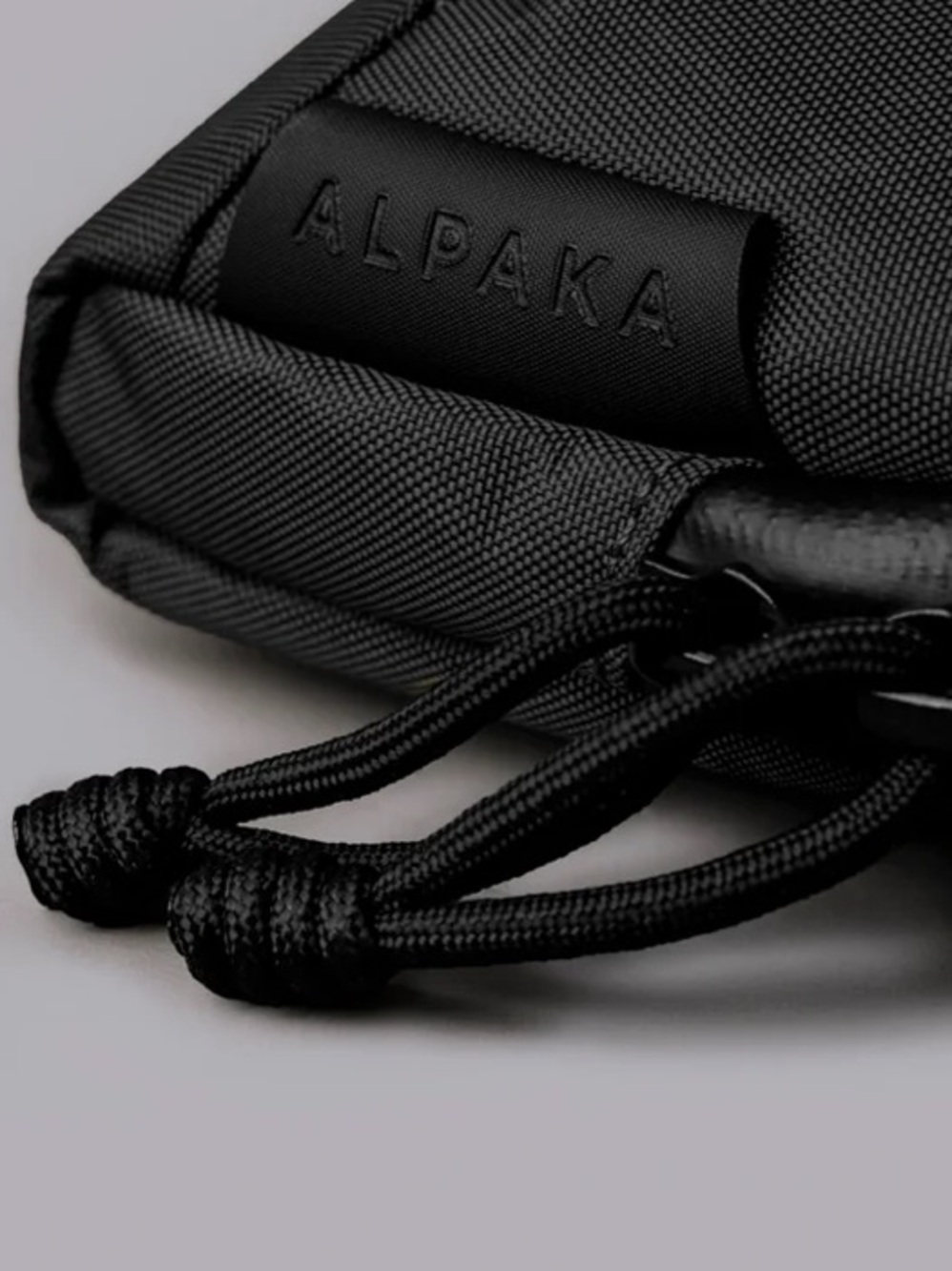 NWT Alpaka Flight Pouch Pro — Black Xpac - A4 - Picture 14 of 16